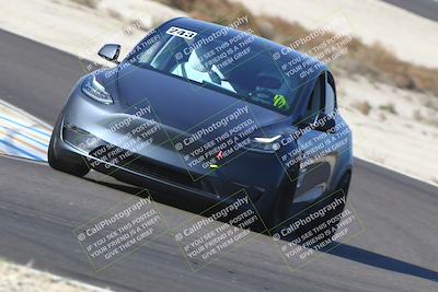 media/Nov-08-2025-Speed Ventures (Sat) [[1c7a6332f5]]/TC B/Session 1 (Turn 3)/